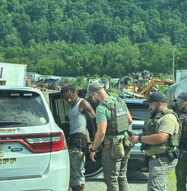 Chase for wanted criminal in Chilhowie ends with his capture