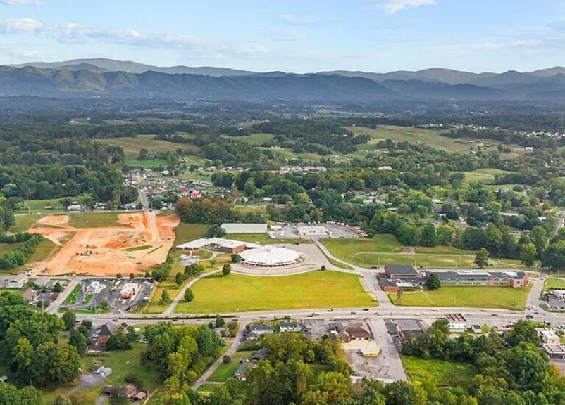Task force to be created to find buyers for old Jonesborough Middle School property