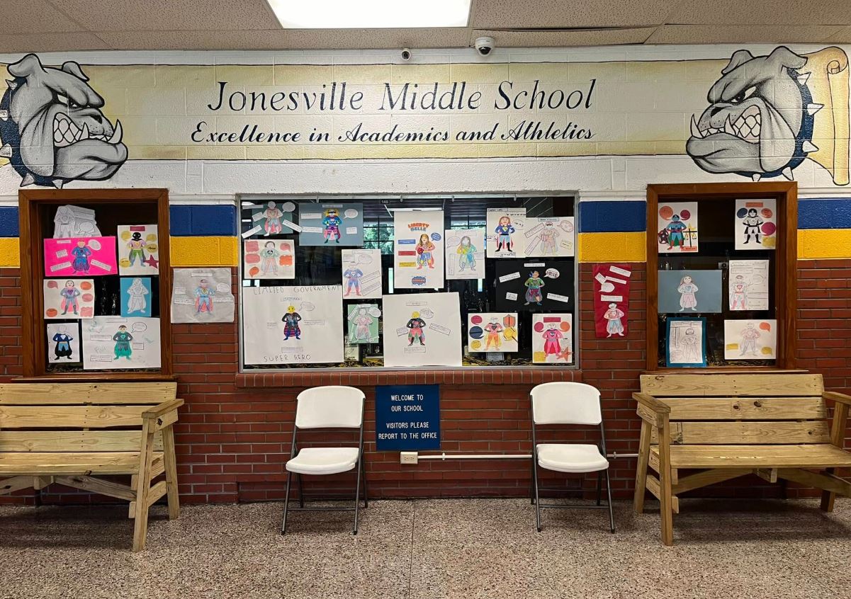 Sheriff: Seventh grade teacher at Jonesville Middle stabbed by student