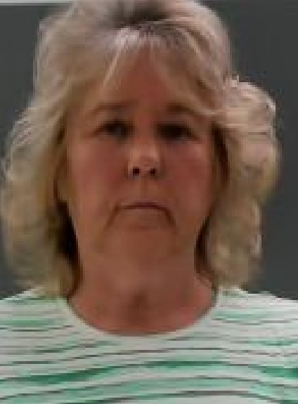 Former cleaning lady charged after admitting taking snapshot of autopsy photo in Sullivan County office